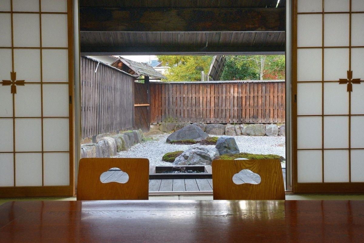 本館和室「葵」